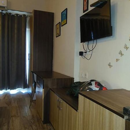 Chaudhary Homes Greater Noida Kültér fotó